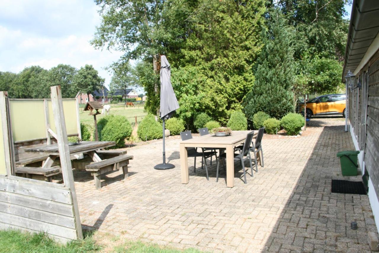 Vakantiewoning Grensgebied Groningen/Drenthe/Friesland Zevenhuizen  Eksteriør billede